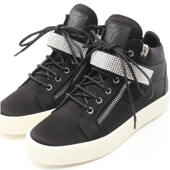 Fairly used giuseppe with diamond buckle men sneakers
